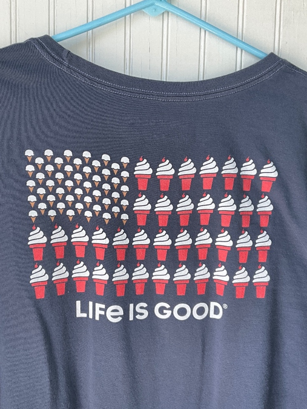 Life Is Good Men’s XXL Short Sleeve Shirt